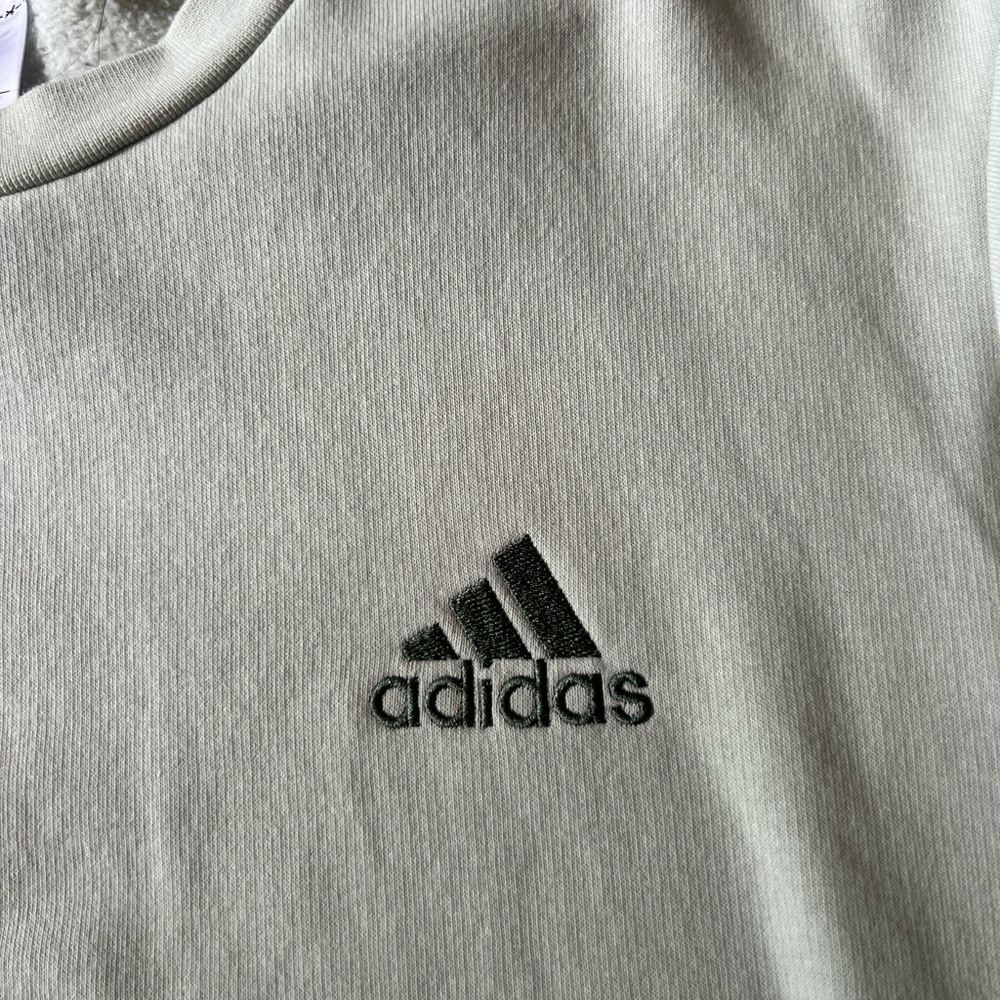 Adidas Men's Green Sweater - Picture 2 of 3